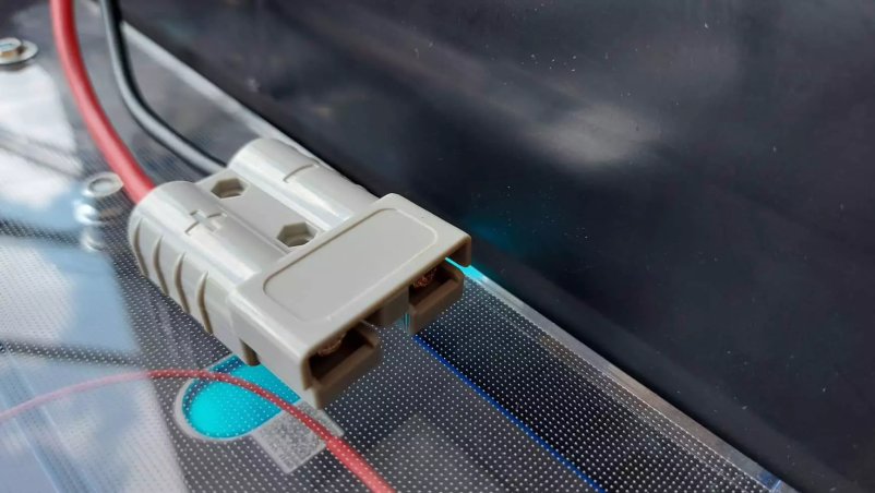 Hišni hranilniki električne energije, baterijski hranilniki Slovenija  