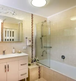 Kvalitetno oblaganje tal in sten koroska