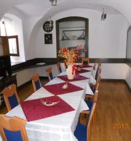 Jedi po naročilu Mežica