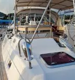 Popravila in vzdrzevanje ladij in colnov goriska