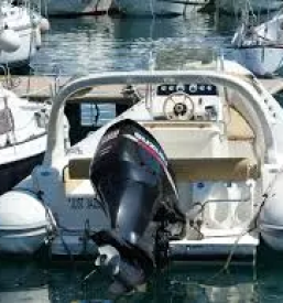 Popravila in vzdrzevanje ladij in colnov goriska