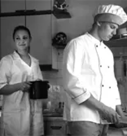 Ugodna zascitna delovna oblacila slovenija