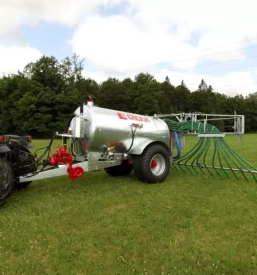 Kmetijska mehanizacija komunalna oprema posebni izdelki in storitve creina