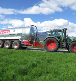 Kmetijska mehanizacija komunalna oprema posebni izdelki in storitve creina