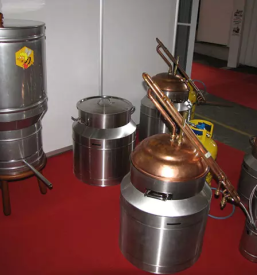 Prodaja kotlov za žganjekuho