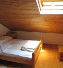 Gostilna in prenocisca col