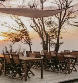 Gostilna in prenocisca col