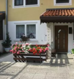 Ugoden apartma ankaran