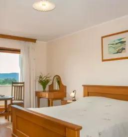 Kmetija s prenocisci kras primorska