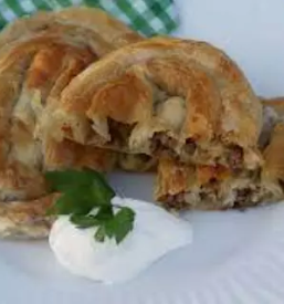 Fast food burek pizza in cevapcici sempeter