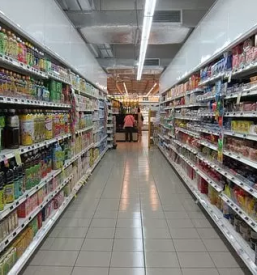 Market trgovinca vuzenica