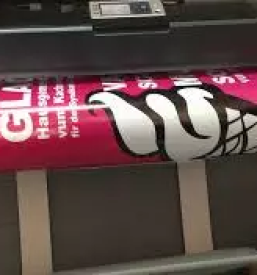 Izrez samolepilnih folij za oglasevanje ljubljana