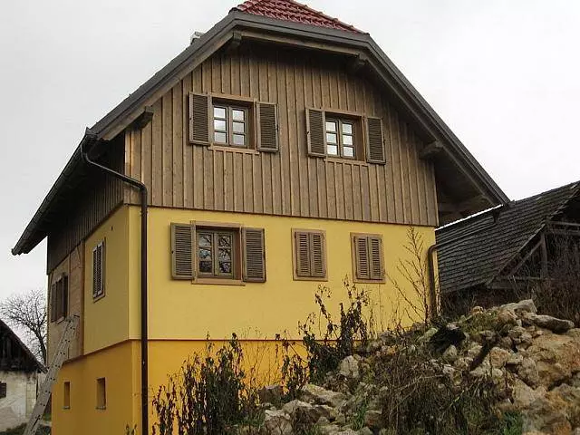 Kvalitetni leseni nadstreški Slovenija