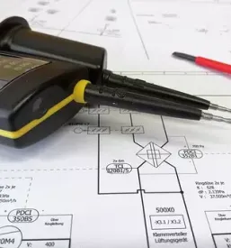 Kvalitetno inštaliranje električnih napeljav in naprav slovenija