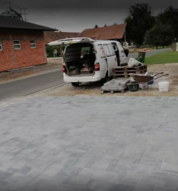 Ugodno tlakovanje stajerska