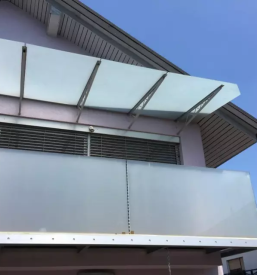 Balkonske steklene ograje ljubljana