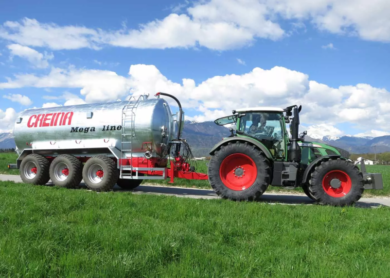 Prodaja kmetijske mehanizacije Creina Slovenija