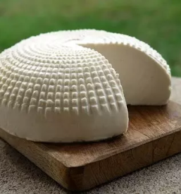 Domace kozje mleko savinjska