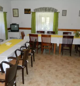 Prostor za zaključene družbe Obala