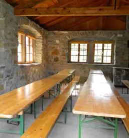 Prostor za zaključene družbe Primorska