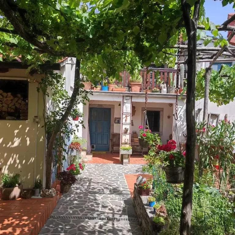 Lep in ugoden apartma za 5 oseb Pliskovica