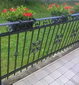 Kovane ograje slovenske konjice