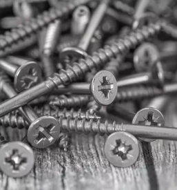 Ugodni in kvalitetni vijaki slovenija