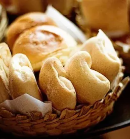 Svež kruh iz pekarne v Tolminu