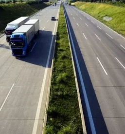 Kamionski prevoz blaga v sloveniji