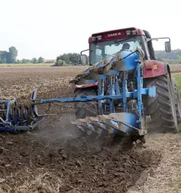 Kvaliteten servis kmetijske mehanizacije savinjska