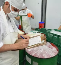 Laboratorijske analize zivil in pitne vode ter nadzor nad pitno vodo ptuj slovenija