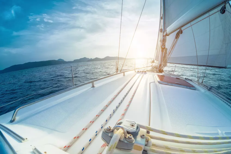 Popravilo in servis navtične opreme