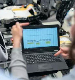 Wartung von maschinen in der industrie in slowenien