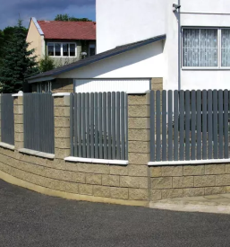 Prodaja plastičnih robnikov v Sloveniji