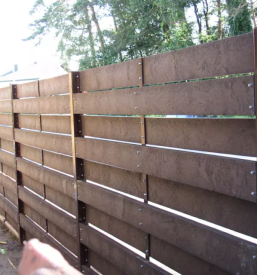 Vrtne poti in ograje iz plastike