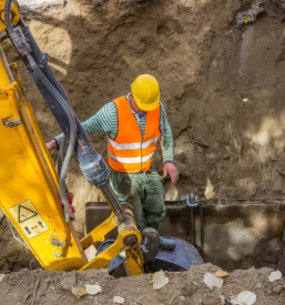 Dela z gradbeno mehanizacijo stajerska