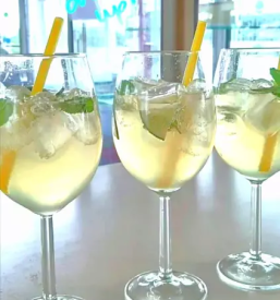 Kavarna z igrali domzale