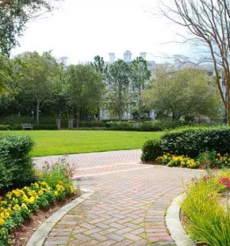 Urejanje okolice na podravskem