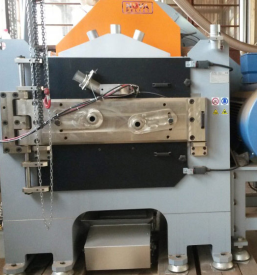 Robna lepilka slovenija