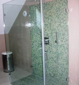 Steklene predelne stene maribor