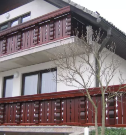 Lesene balkonske ograje po meri Slovenija