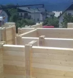 Kvaliteten gradbeni les gorenjska slovenija