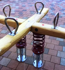 Kvalitetna lesena igrala slovenija