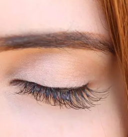 Podaljsevanje trepalnic bela krajina