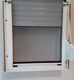 Vgrajevanje stavbnega pohistva postojna