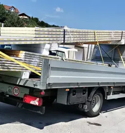 Prevoz blaga s kesonom cela slovenija