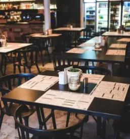 Prodaja stolov in miz za gostinstvo slovenija