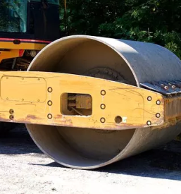 Asfaltiranje dovoznih poti cest in dvorisc stajerska