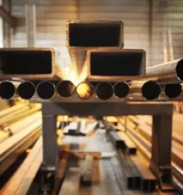 Design und herstellung von edelstahlplattformen in europa