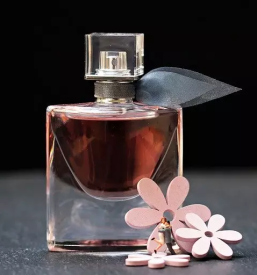 Prodaja tocenih parfumov ptuj